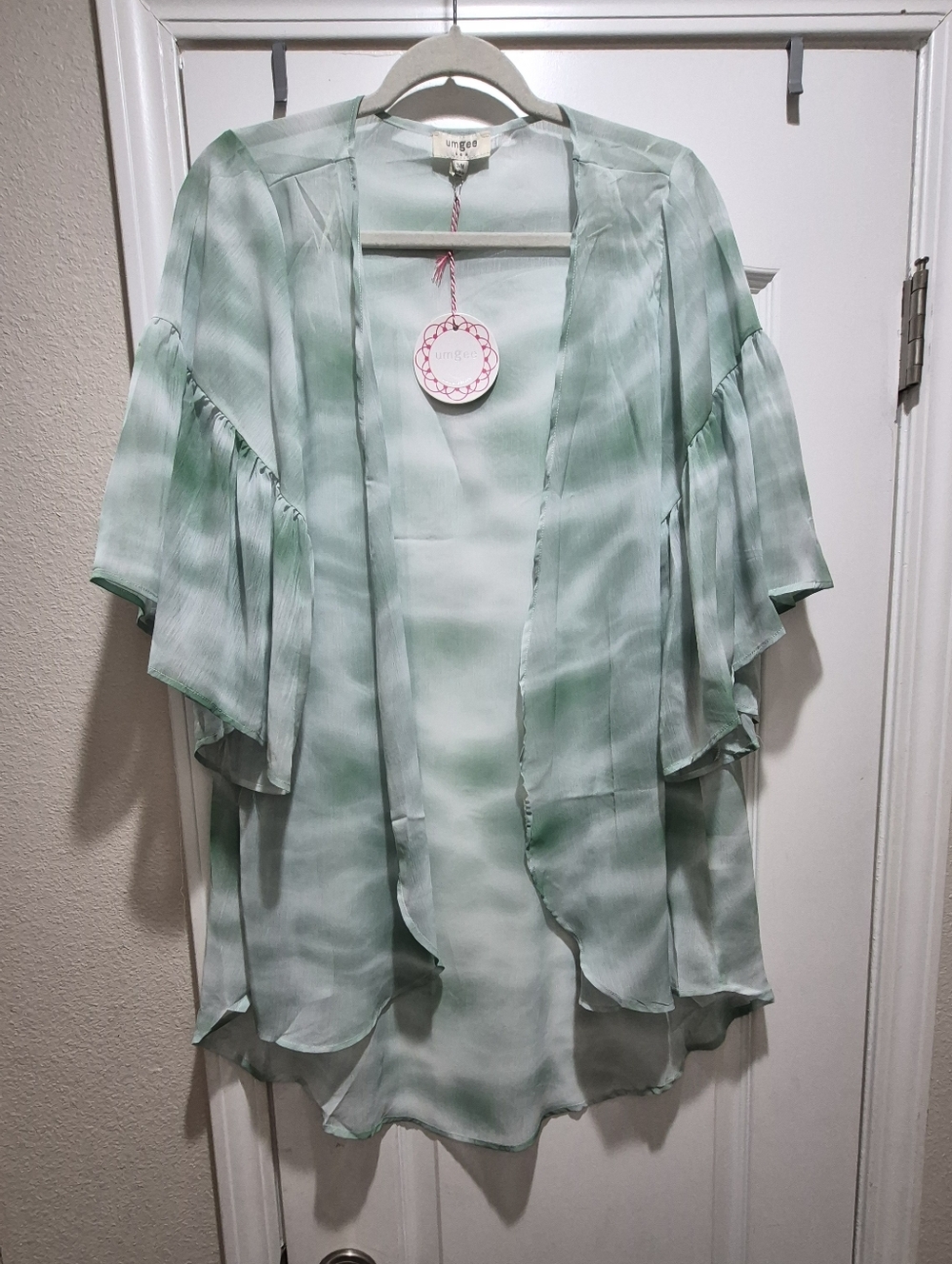 Umgee Sheer Mint Green Kimono Flowy Boho Layer Size S/M NWT